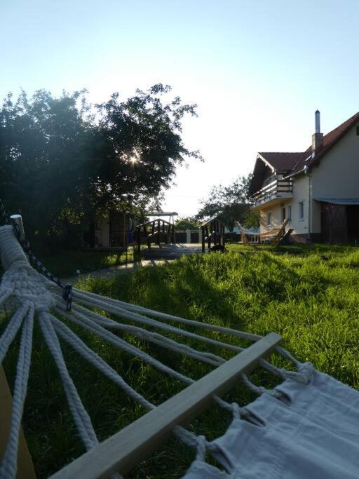 Horace Guesthouse Pool & Hot Tub & Bikes & River Dejani エクステリア 写真